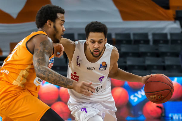 上的表现一 上的表现一