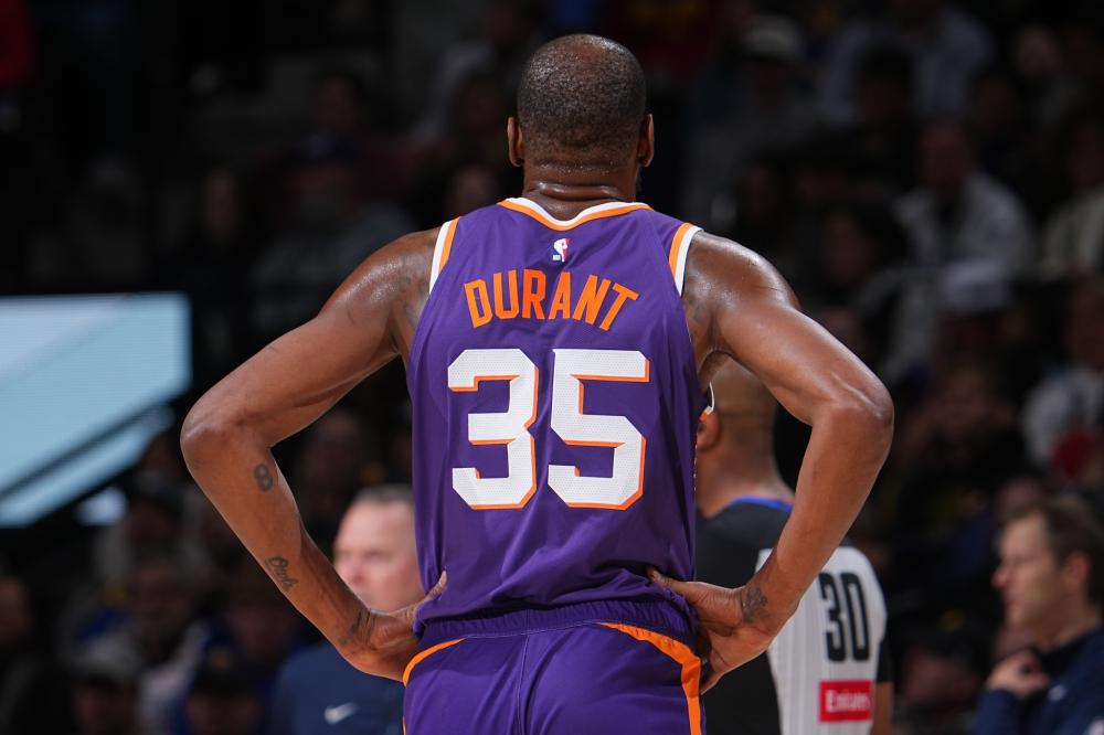 着繁重的训 着繁重的训