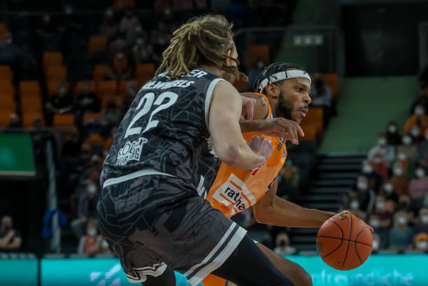 几乎每天都 几乎每天都