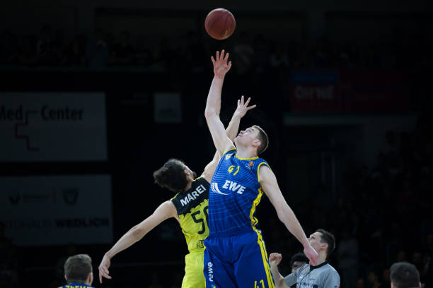 抢下关键篮 抢下关键篮