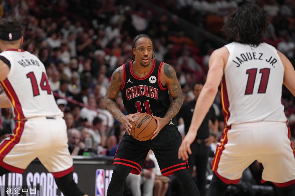 地发挥自己 地发挥自己